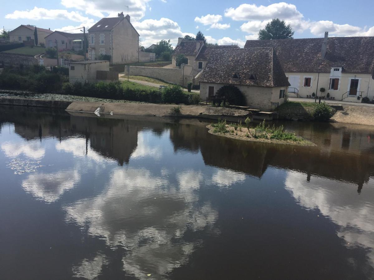 La Trimouille Riverside Barn الغرفة الصورة
